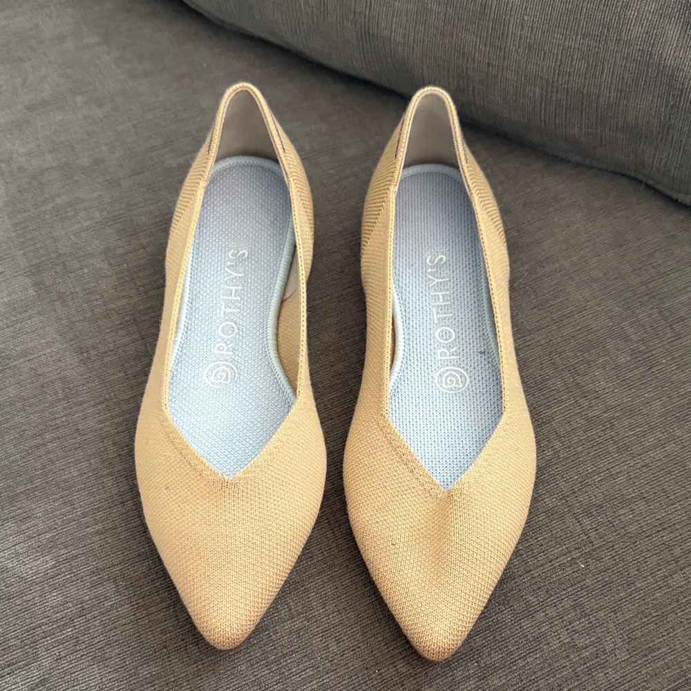 Rothy's Women's Beige Pointed Flats